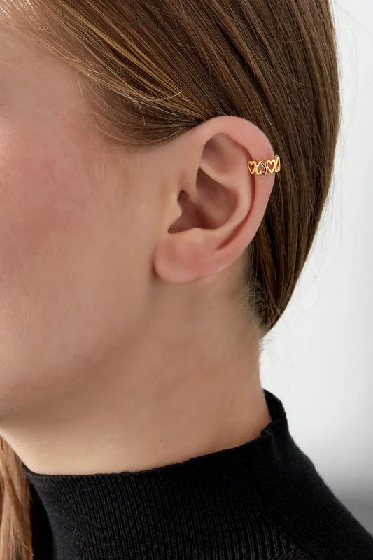  #HeartBliss
 #EarcuffLover
 #GeenPiercingNodig
 #TrendyEnElegant
#GoudenSieraden
 #MinimalistischeLook
 #CadeauVoorHaar
 #CutesyFindsExclusive
 #EverydayJewelry
 #RomanticVibes
