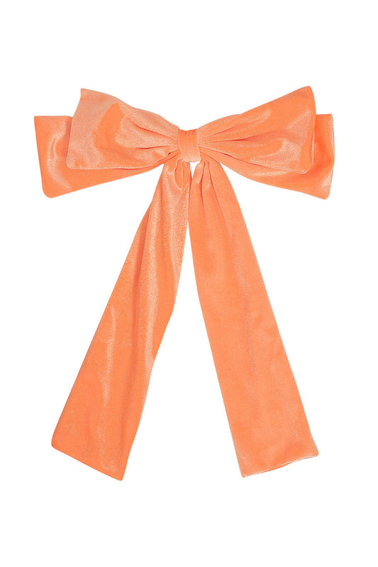 Oranje haarstrik met een levendige en vrolijke uitstraling, perfect voor een speelse en zonnige look.